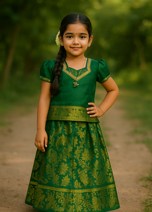 Green With Gold - Soft Silk Cotton