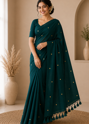 Elegant Peacock Green Cotton Blend Saree